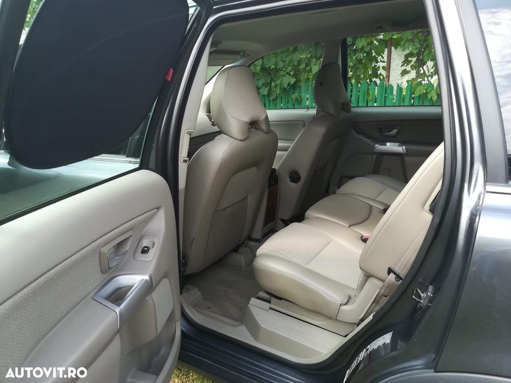 Volvo XC 90 D5 Executive - 15