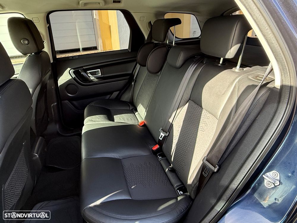 Land Rover Discovery Sport D180 SE - 11