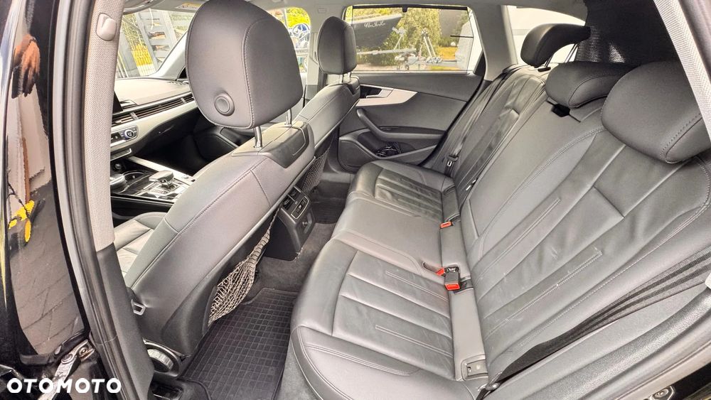 Audi A4 Avant 30 TDI S tronic S line - 11