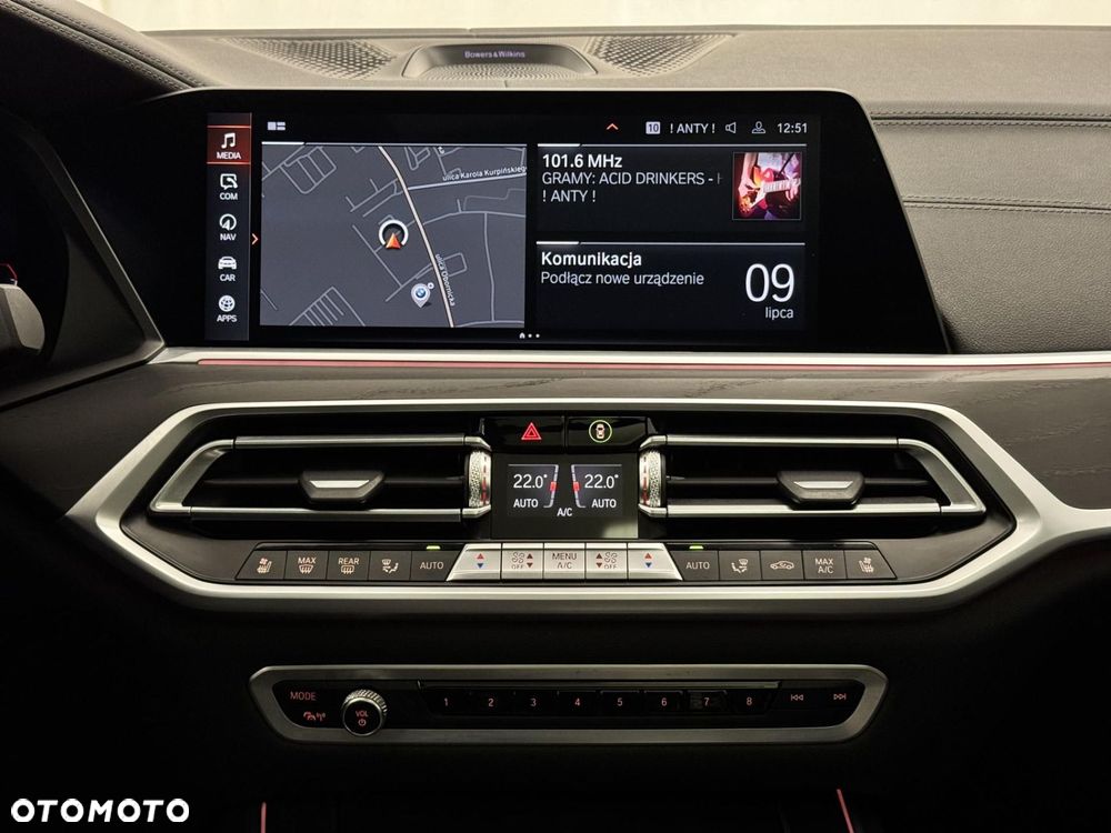 BMW X7 - 33