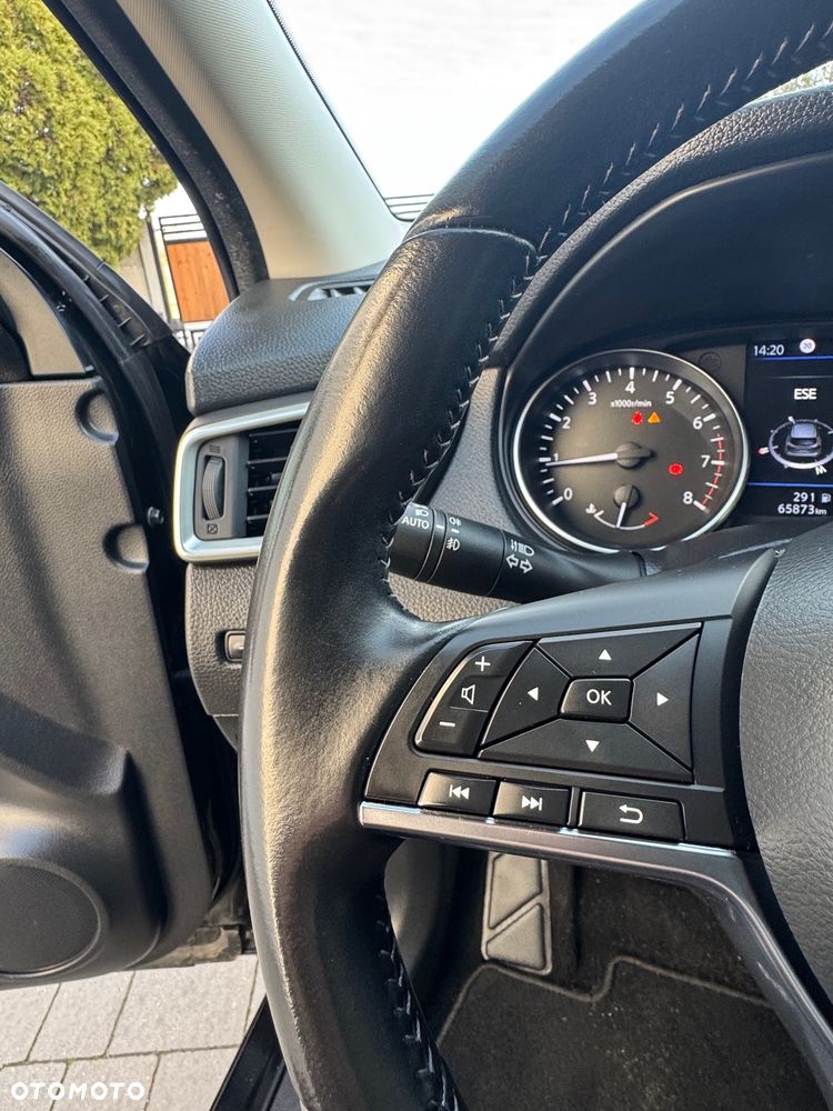 Nissan Qashqai 1.3 DIG-T N-WAY - 12