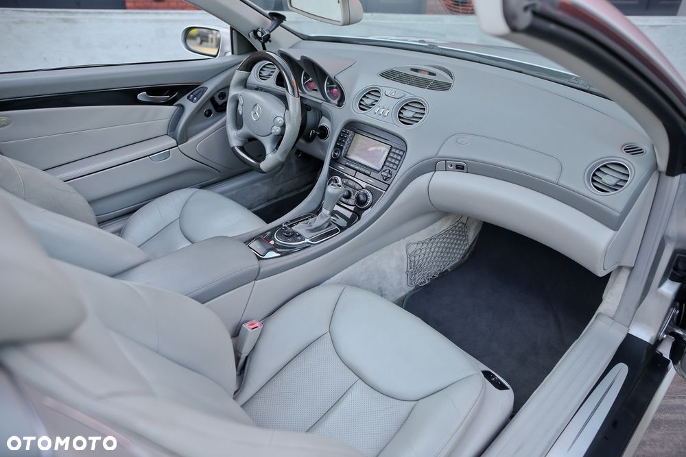 Mercedes-Benz SL 500 7G-TRONIC - 34