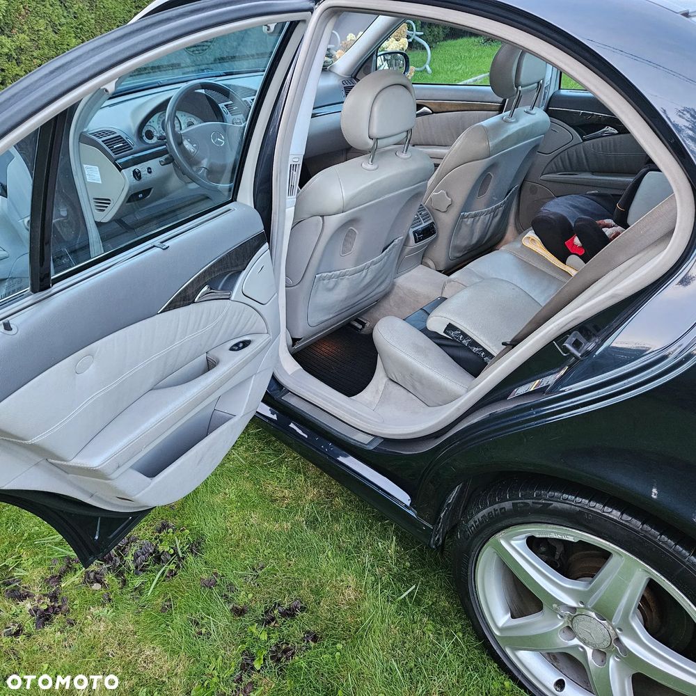 Mercedes-Benz Klasa E 500 Avantgarde - 8