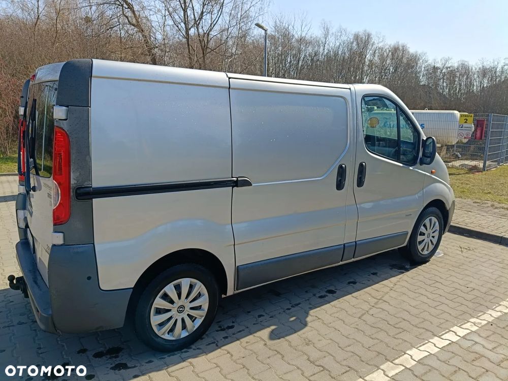 Opel VIVARO - 7