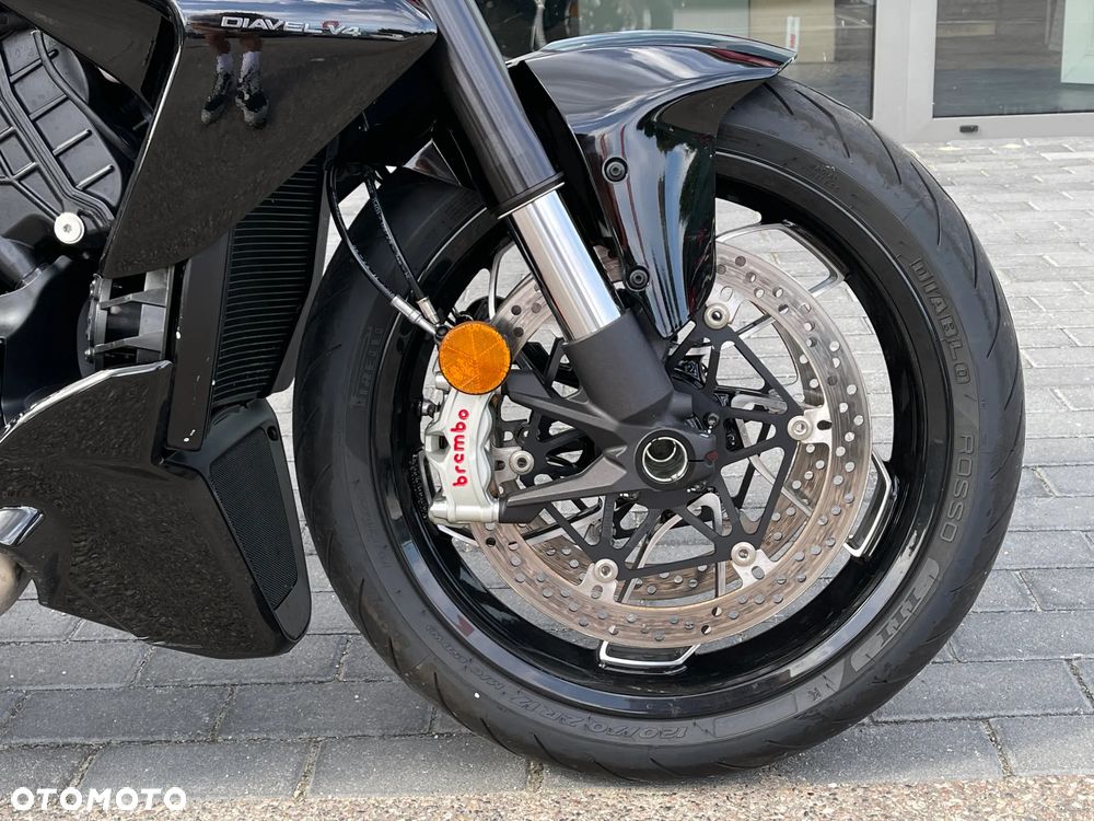 Ducati Diavel - 5