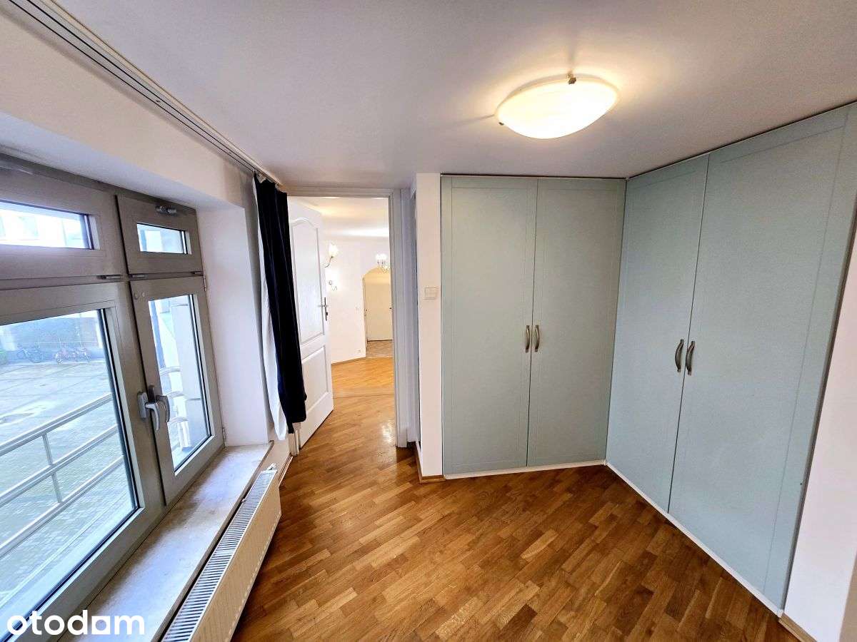 apartament na Hożej