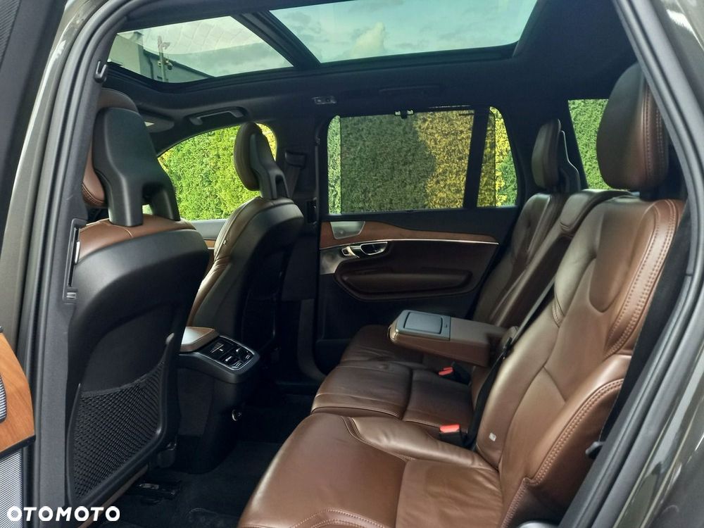 Volvo XC 90 D5 AWD Inscription 7os - 23