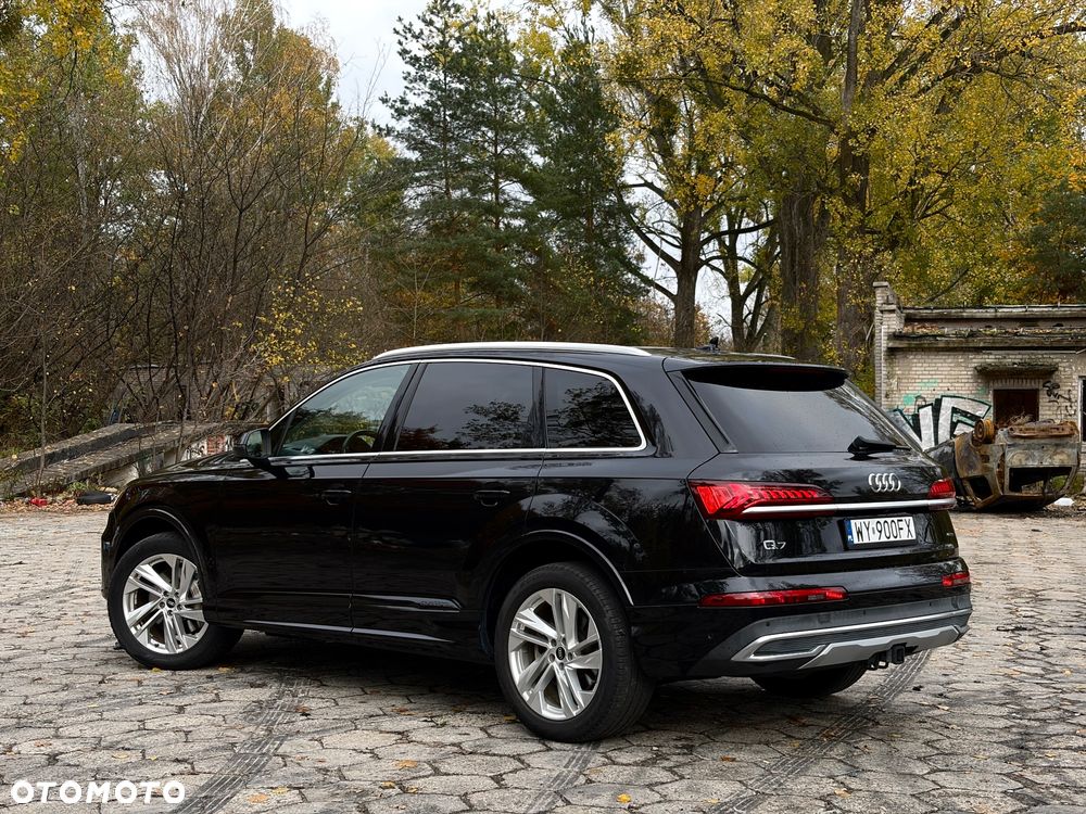 Audi Q7 2021 photo 4