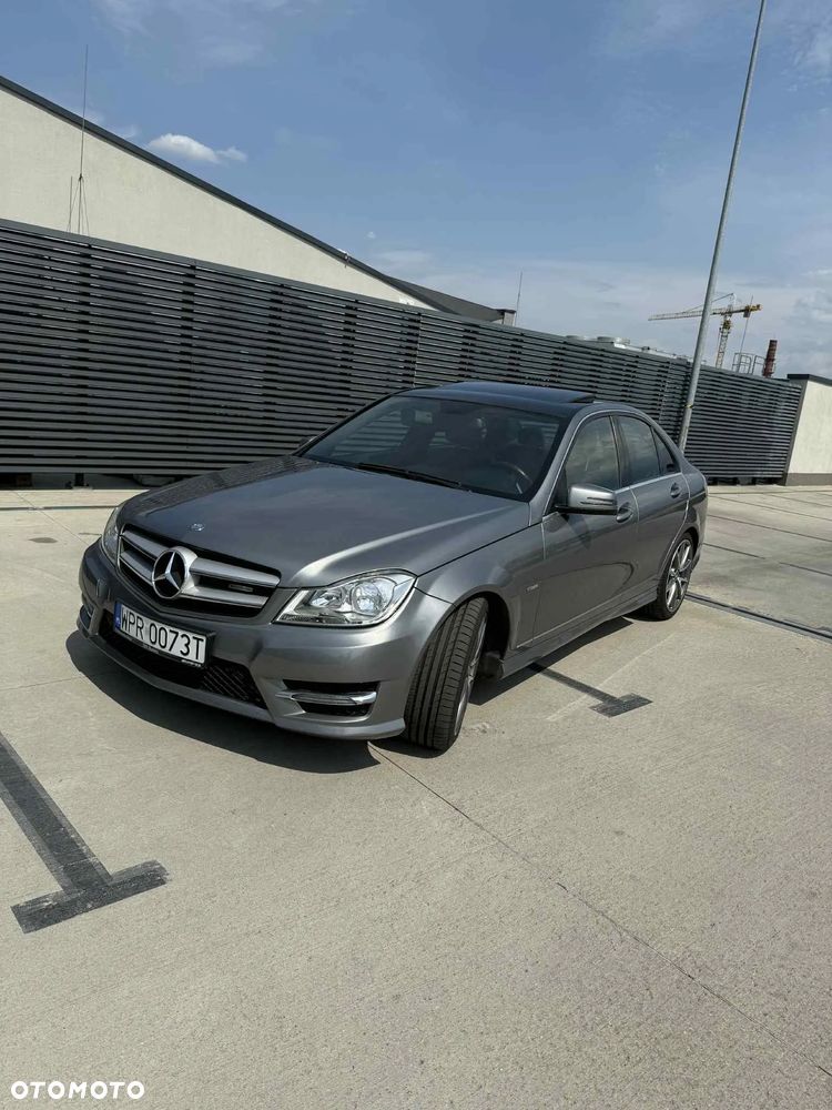 Mercedes-Benz Klasa C 250 T (BlueEFFICIENCY) 7G-TRONIC - 8