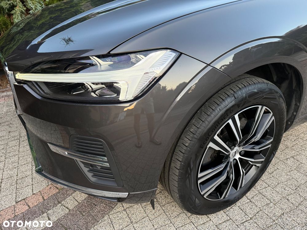 Volvo XC 60 B4 D Inscription - 8