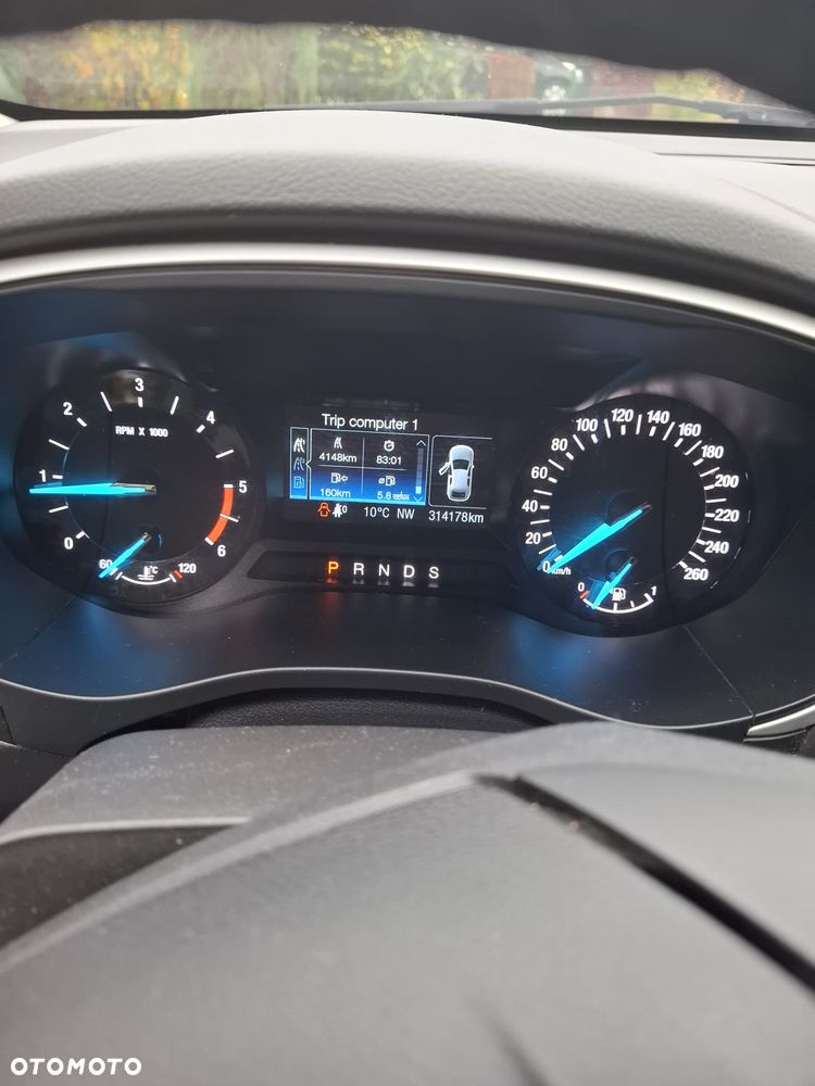Ford Mondeo - 10