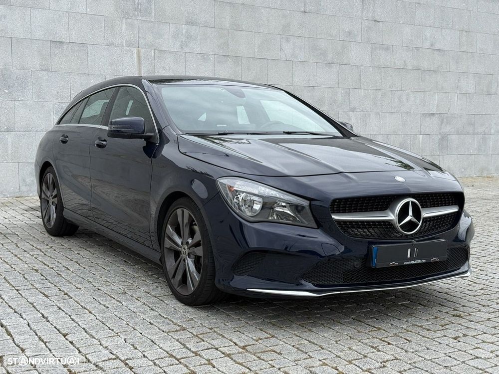 Mercedes-Benz CLA 180 d Shooting Brake Urban - 3