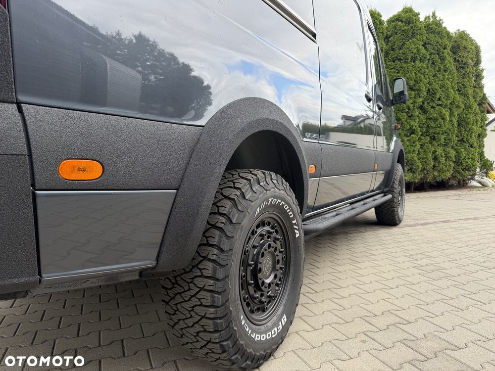 Mercedes-Benz Sprinter - 8