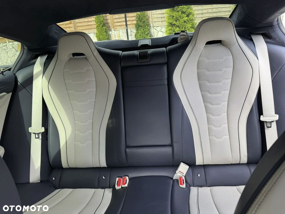 BMW Seria 8 M850i xDrive - 9