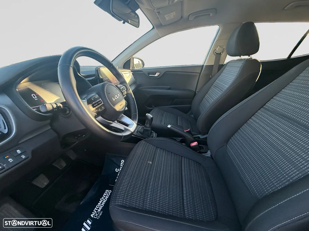 Kia Stonic 1.0 T-GDI Drive - 10
