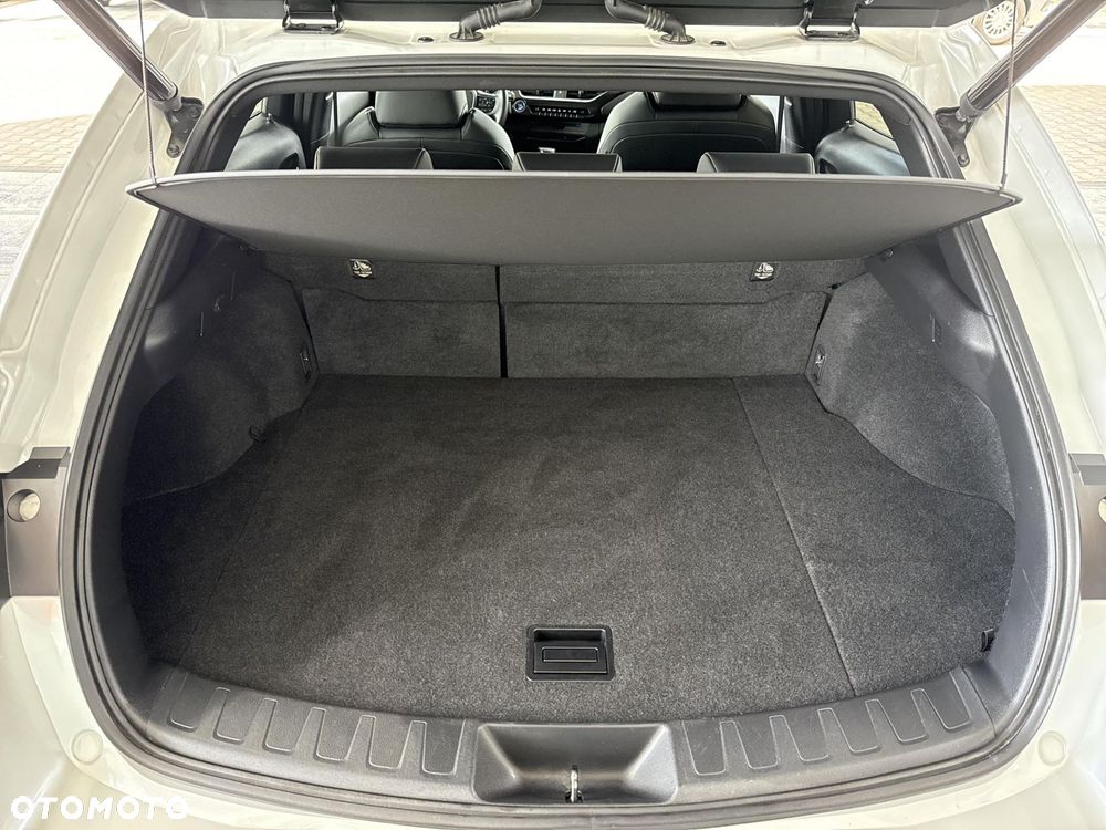 Lexus UX 250h GPF F Impression 2WD - 13