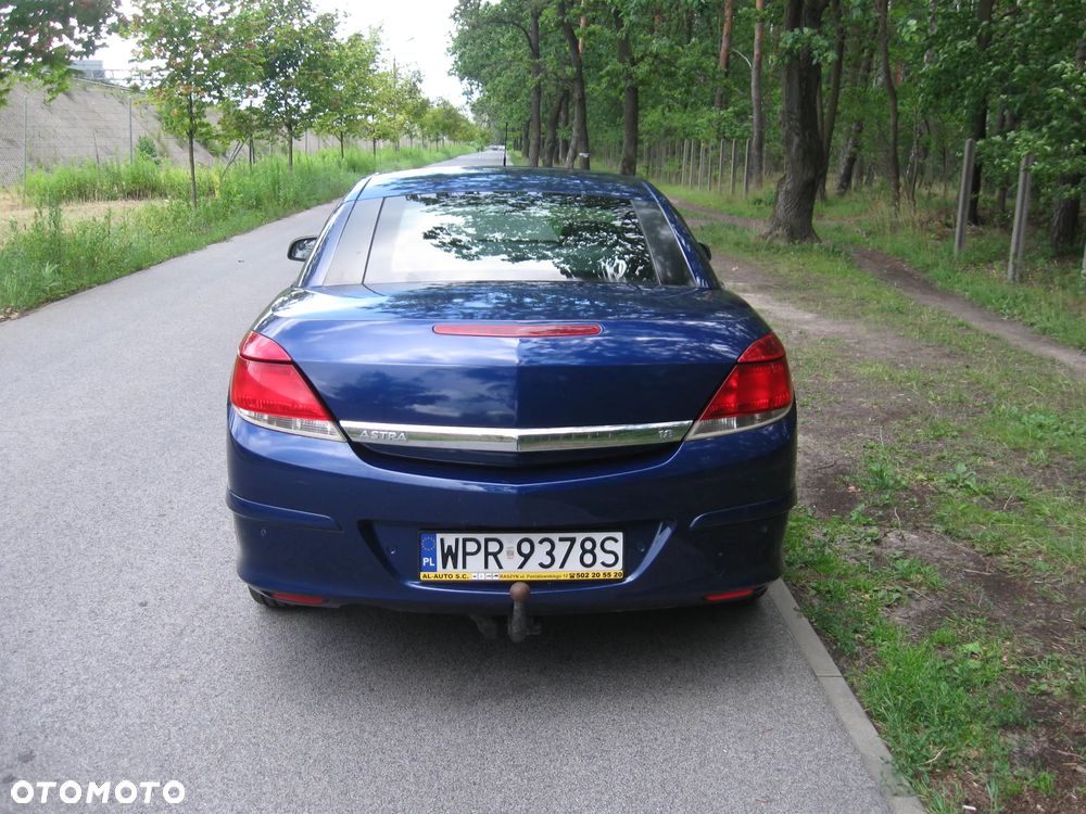 Opel Astra 1.8 Cosmo - 15