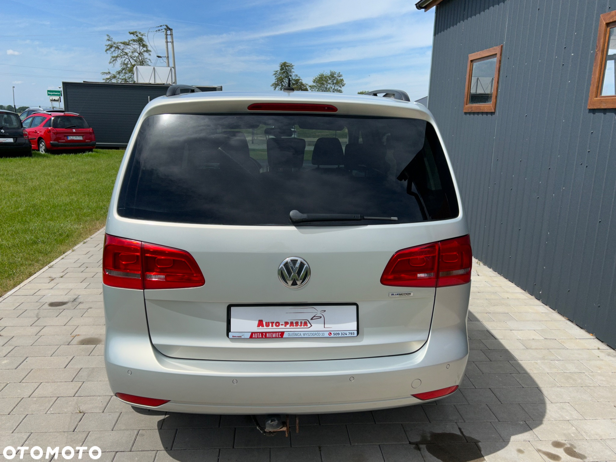 Volkswagen Touran - 8