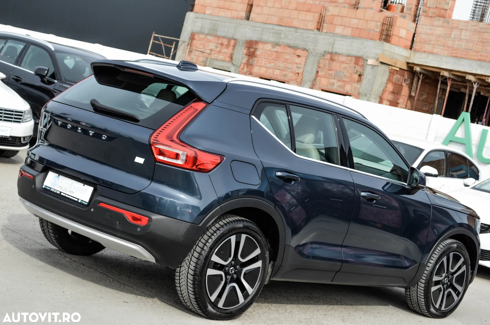 Volvo XC 40 Recharge T5 Twin Engine AT7 Inscription Expression - 4