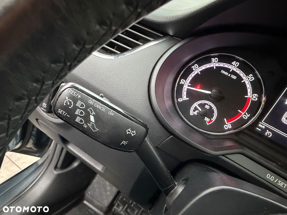 Skoda Octavia 1.4 TSI Ambition - 31