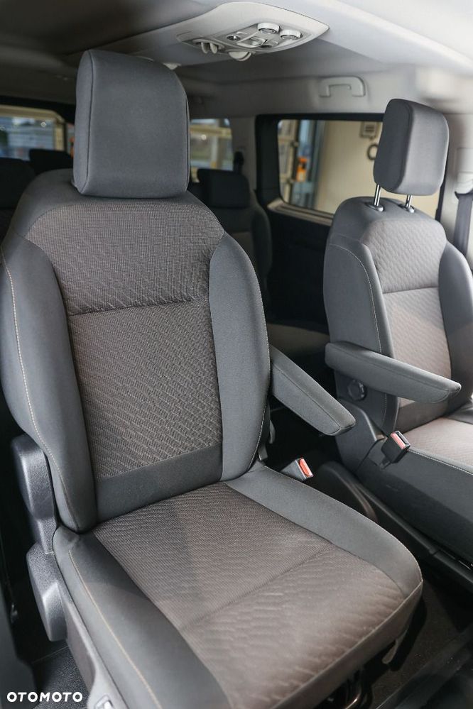 Toyota Proace Verso - 30