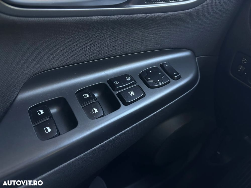Hyundai KONA 1.6 GDI DCT Advantage - 28