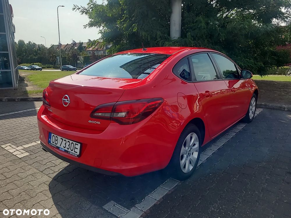 Opel Astra IV 1.4 T Business S&S - 5