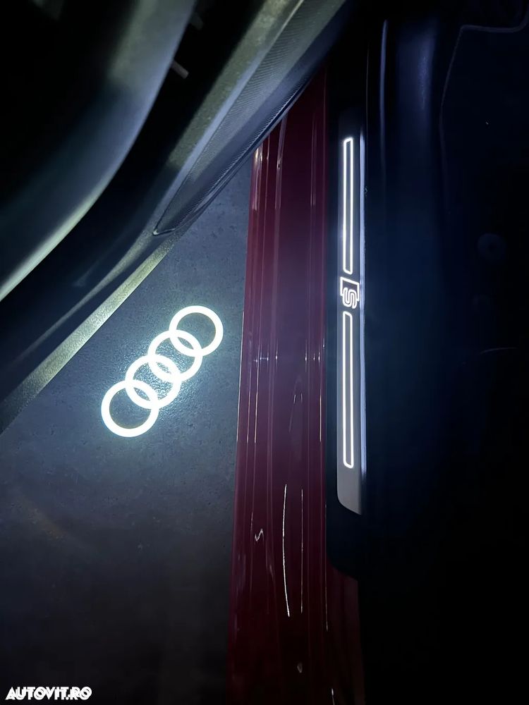 Audi A4 40 TDI quattro S tronic S line - 25