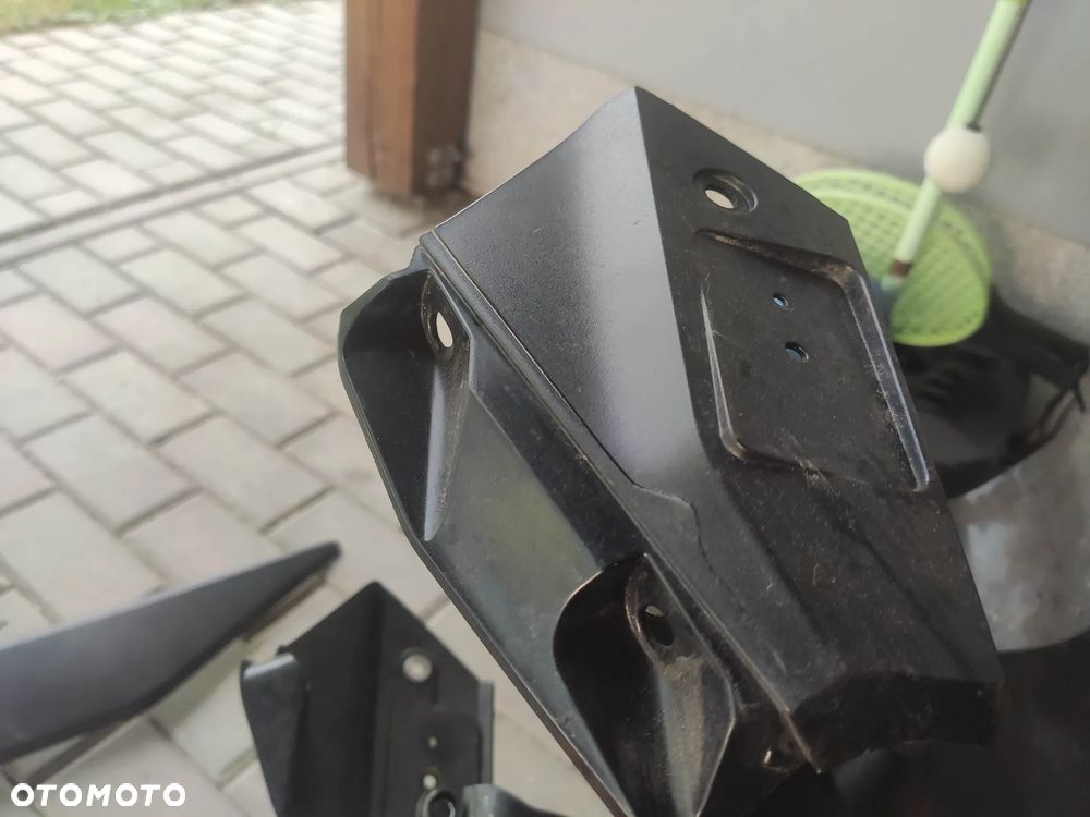 EU Osłona Owiewka Lewa Prawa Lampa Bok Honda Forza NSS 125 250 350 21- - 18