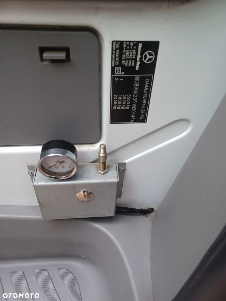 Mercedes-Benz sprinter - 7