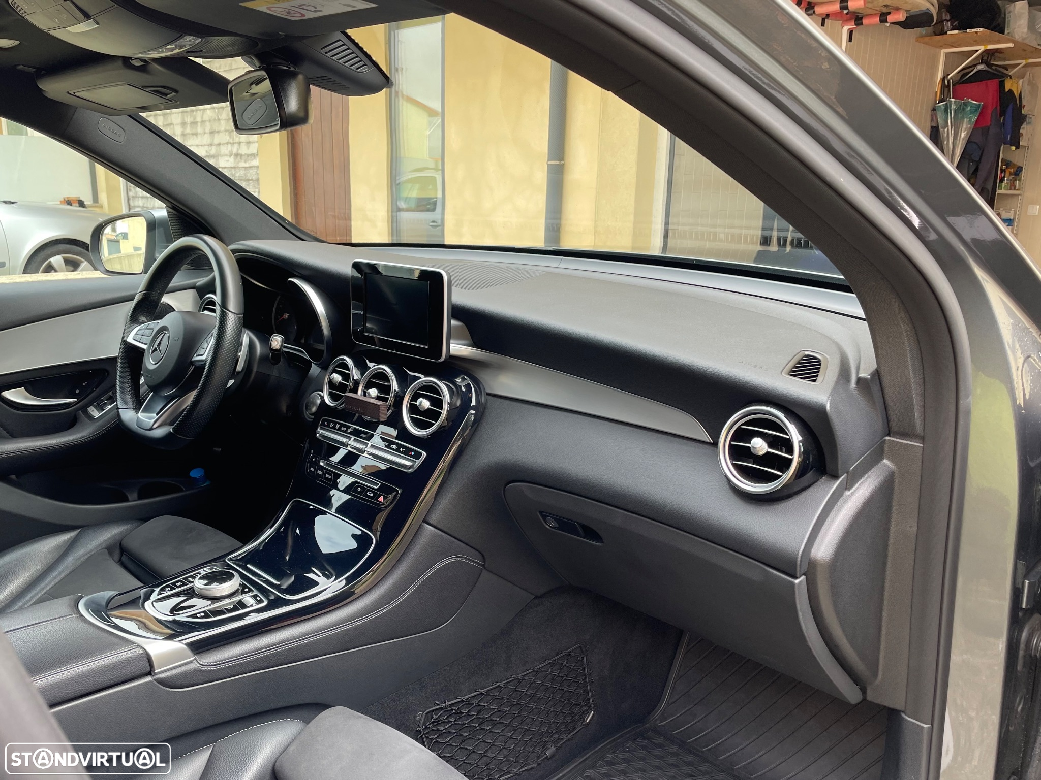 Mercedes-Benz GLC 250 d AMG Line 4-Matic - 12