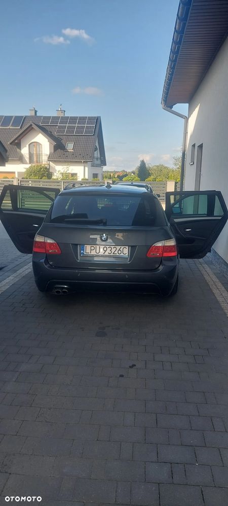 BMW Seria 5 525d Edition Sport - 3