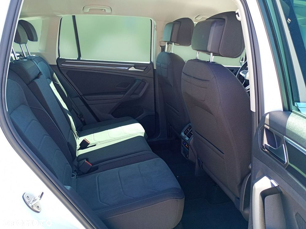Volkswagen Tiguan 1.5 TSI EVO Elegance DSG - 32