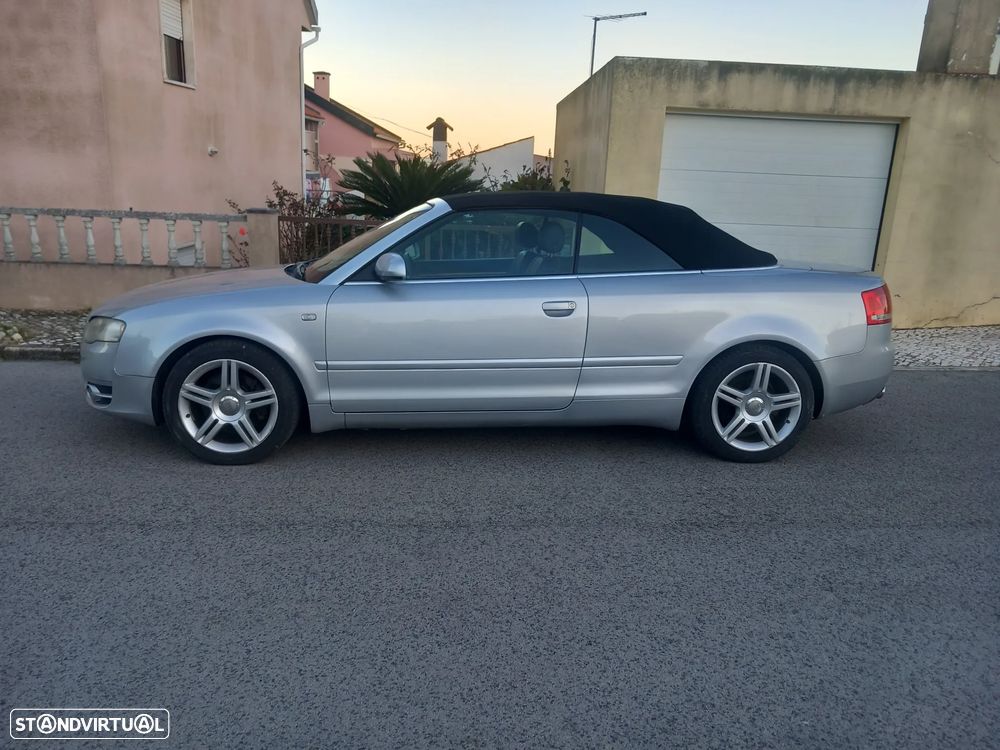 Audi A4 Cabrio 1.8 T Exclusive - 6