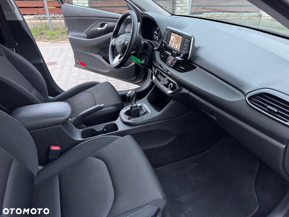 Hyundai i30 1.6 CRDI Passion Plus - 19