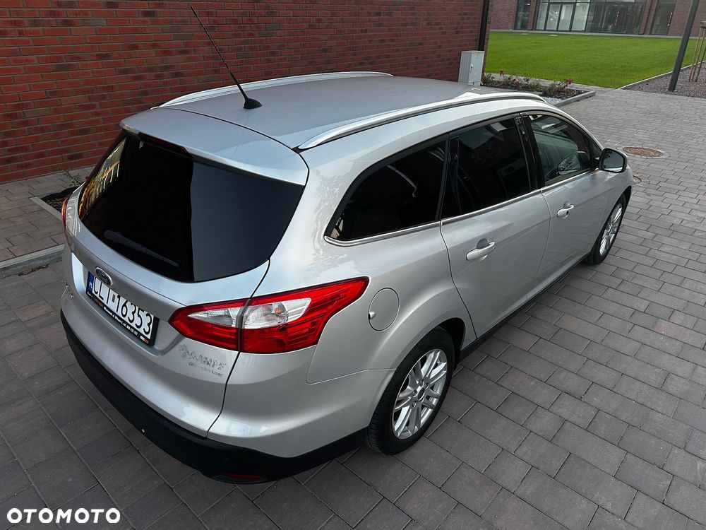 Ford Focus 1.6 TI-VCT SYNC Edition - 18