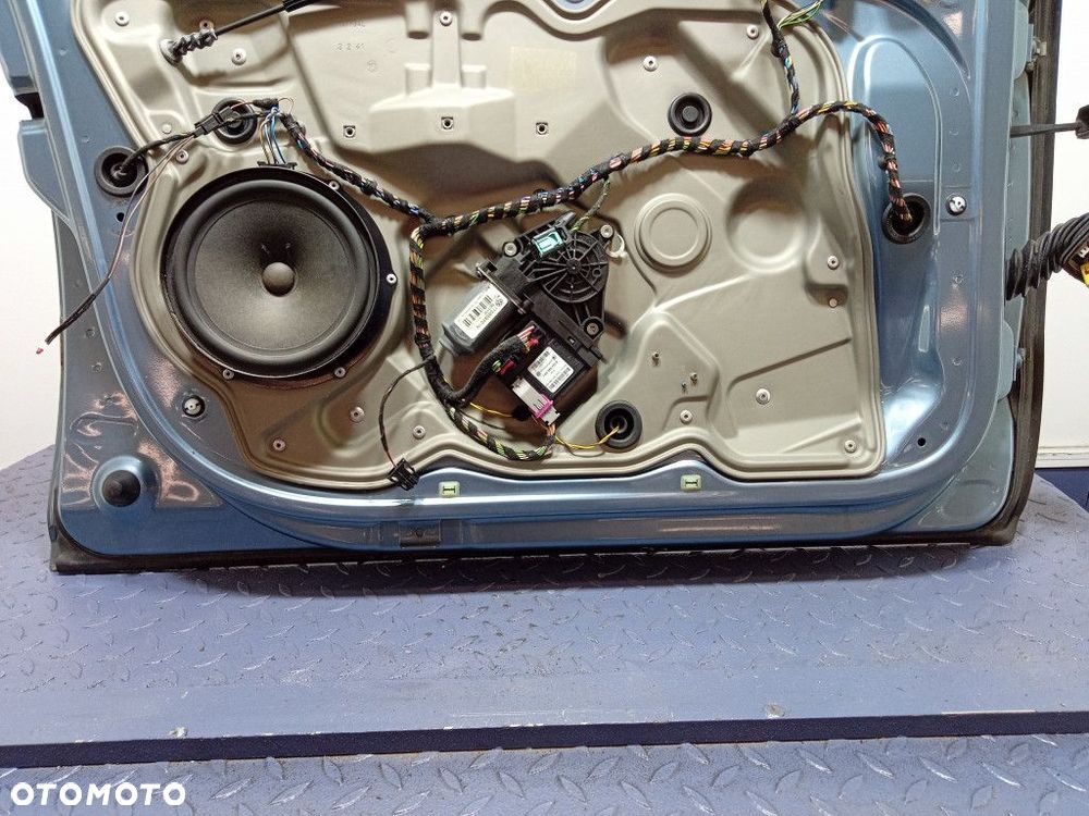 SKODA OCTAVIA II DRZWI PRZÓD LEWE PRZEDNIE LF5X - 3