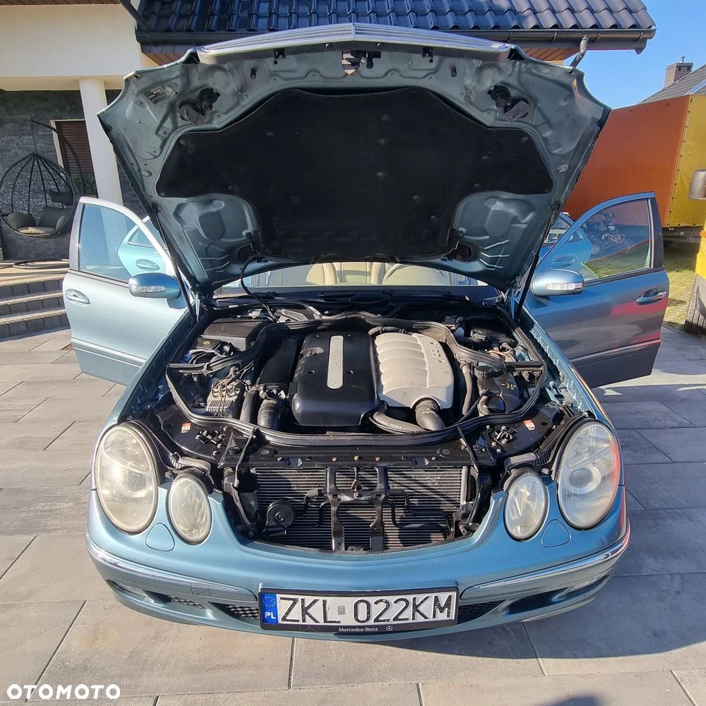 Mercedes-Benz Klasa E - 9