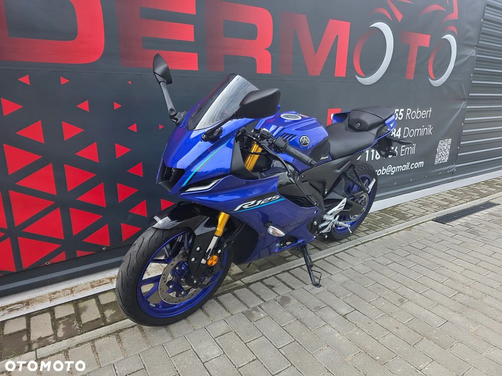 Yamaha YZF - 32