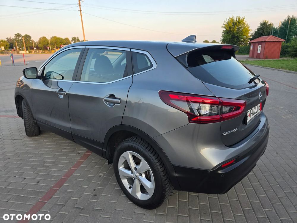 Nissan Qashqai 1.3 DIG-T AKARI - 6