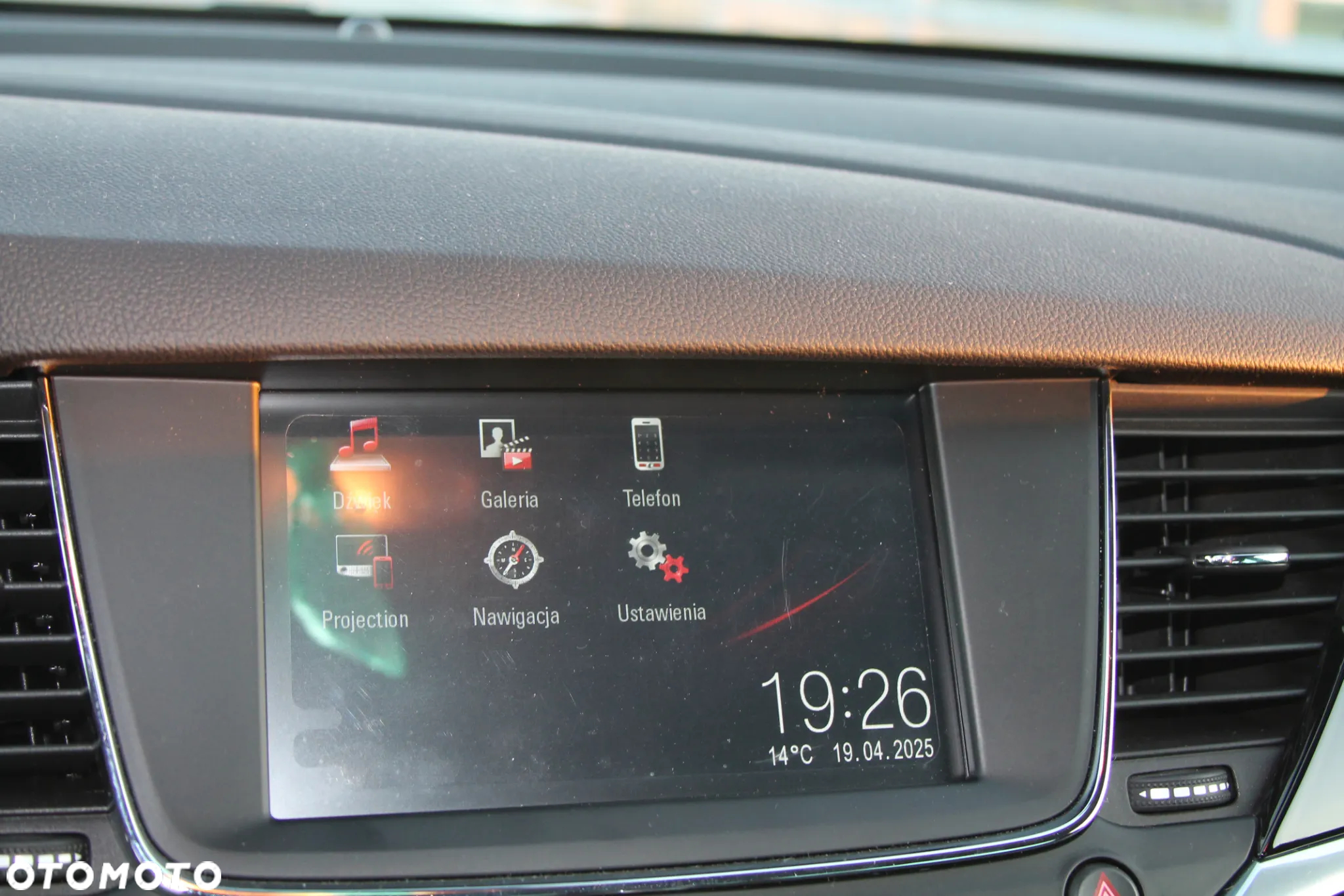 Opel Astra V 1.2 T Elegance S&S - 15