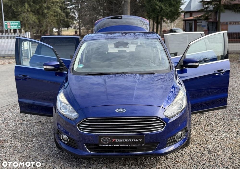 Ford S-Max - 37