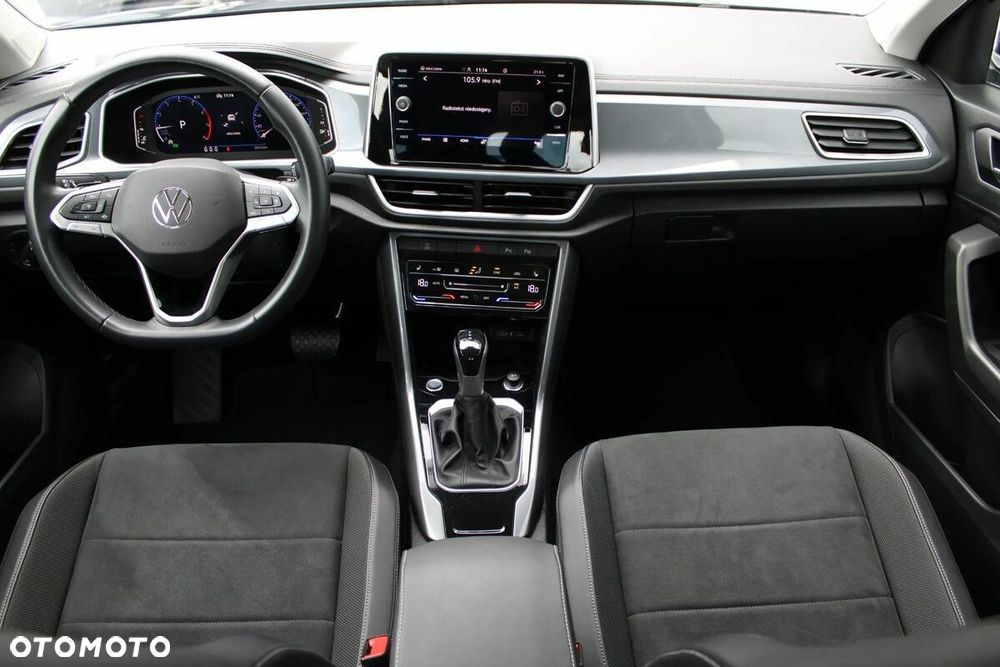 Volkswagen T-Roc 1.5 TSI Style DSG - 11