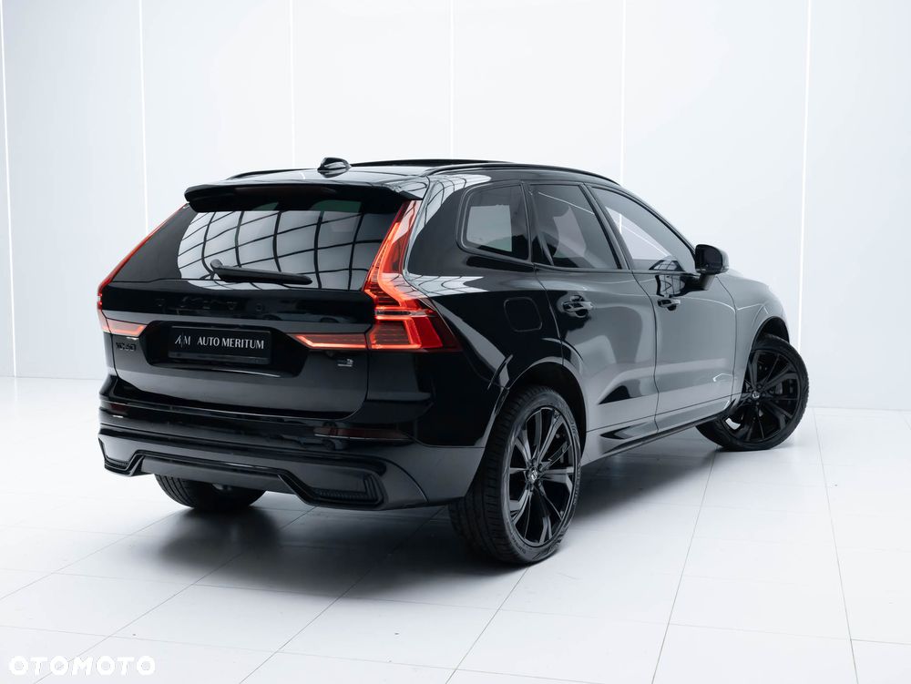 Volvo XC 60 T6 Plug-In Hybrid AWD Plus Black Edition - 6