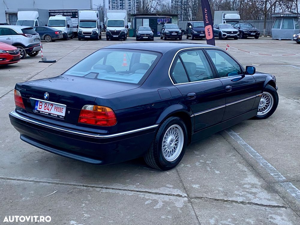 BMW Seria 7 740iA - 2