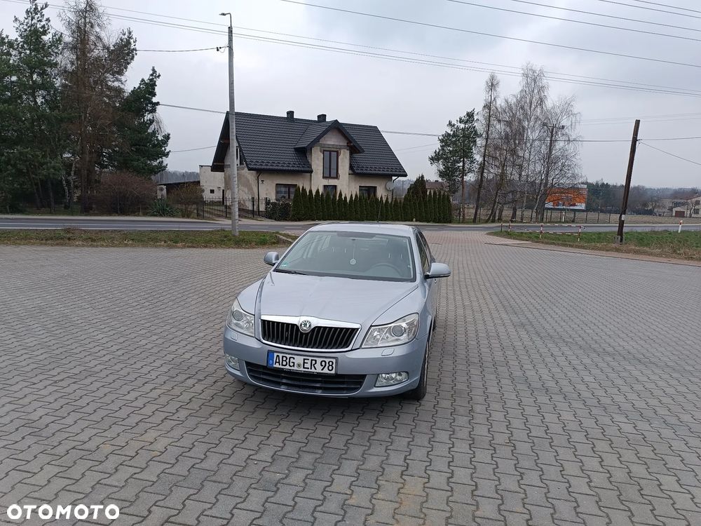 Skoda Octavia 1.6 Style - 2