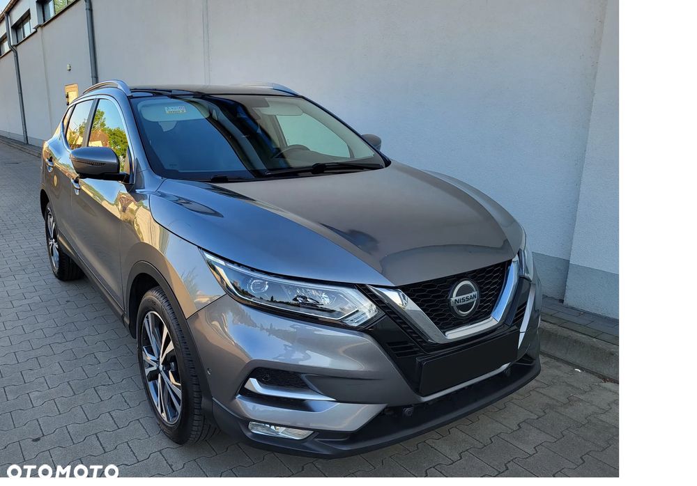 Nissan Qashqai 1.3 DIG-T DCT TEKNA - 2