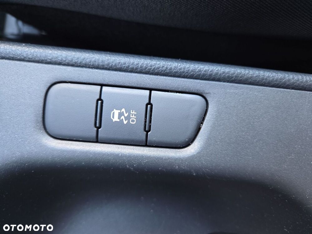 Toyota Yaris 1.5 Comfort - 23
