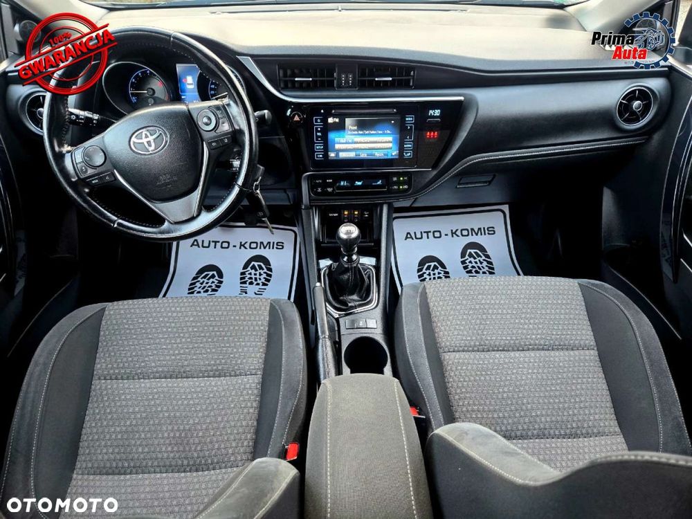 Toyota Auris - 2