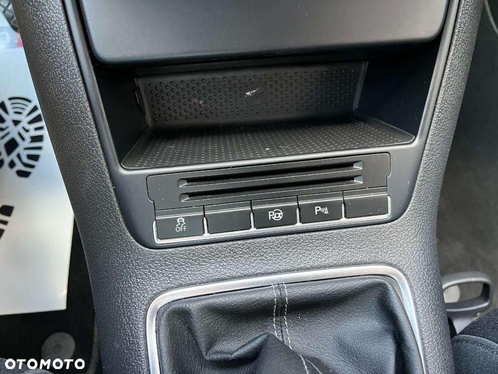 Volkswagen Golf Plus 1.2 TSI Team - 12